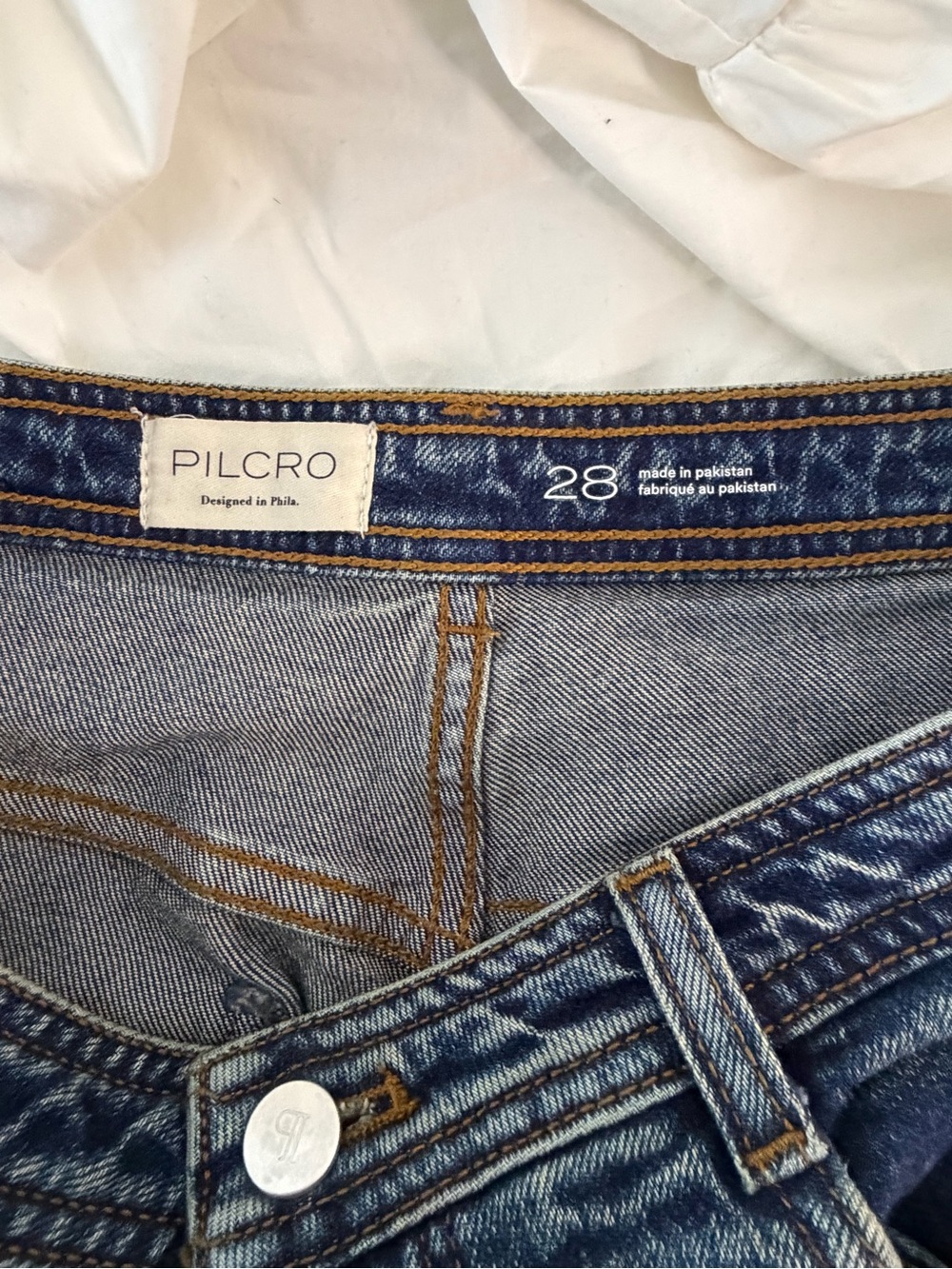 Pilcro Wide Leg Flare Jeans in Medium Blue Wash - Picture 3 of 5
